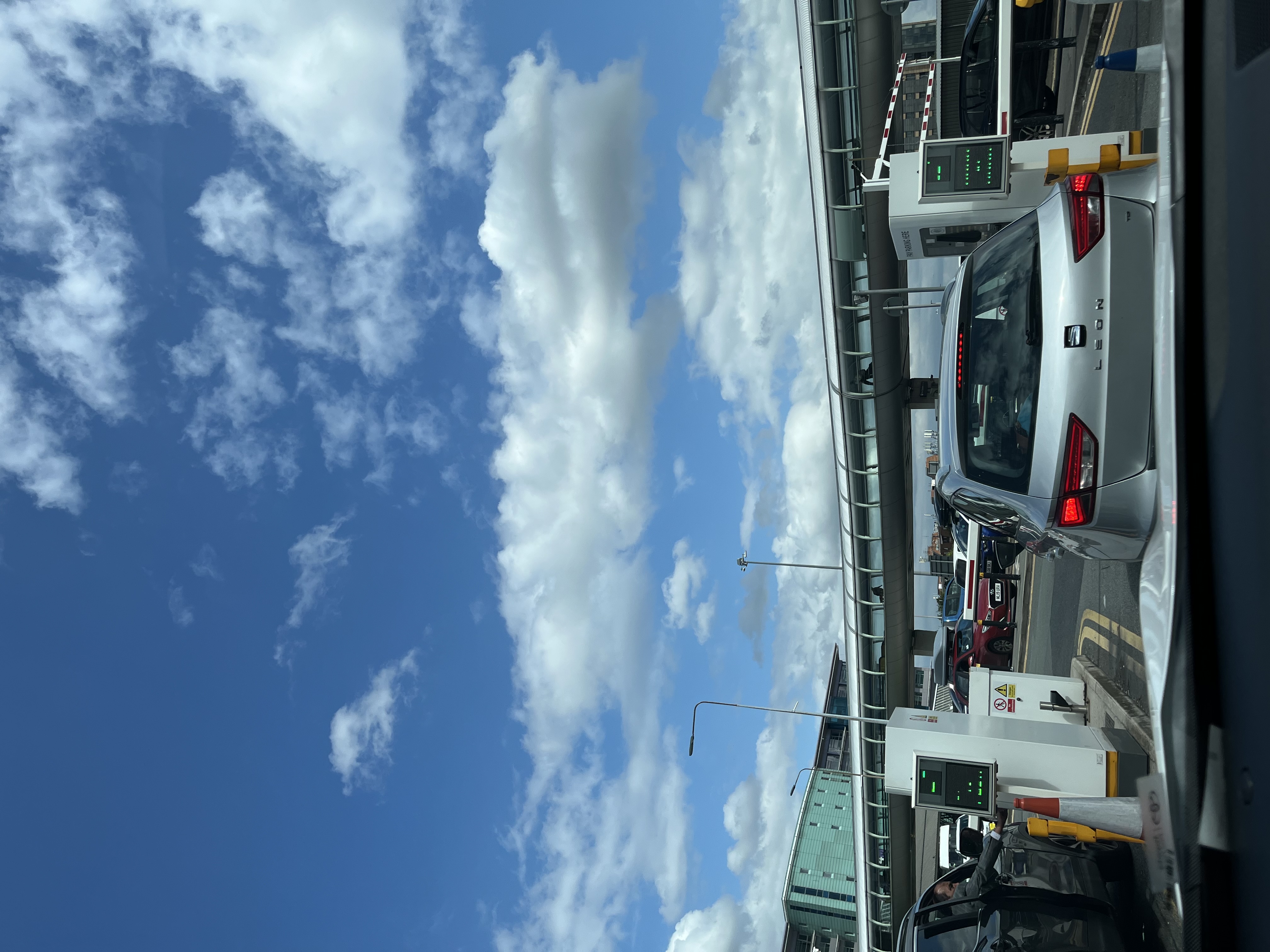 曼徹斯特機場的天空